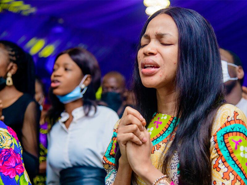 How to Build a Strong Prayer Life: Plug into a praying community