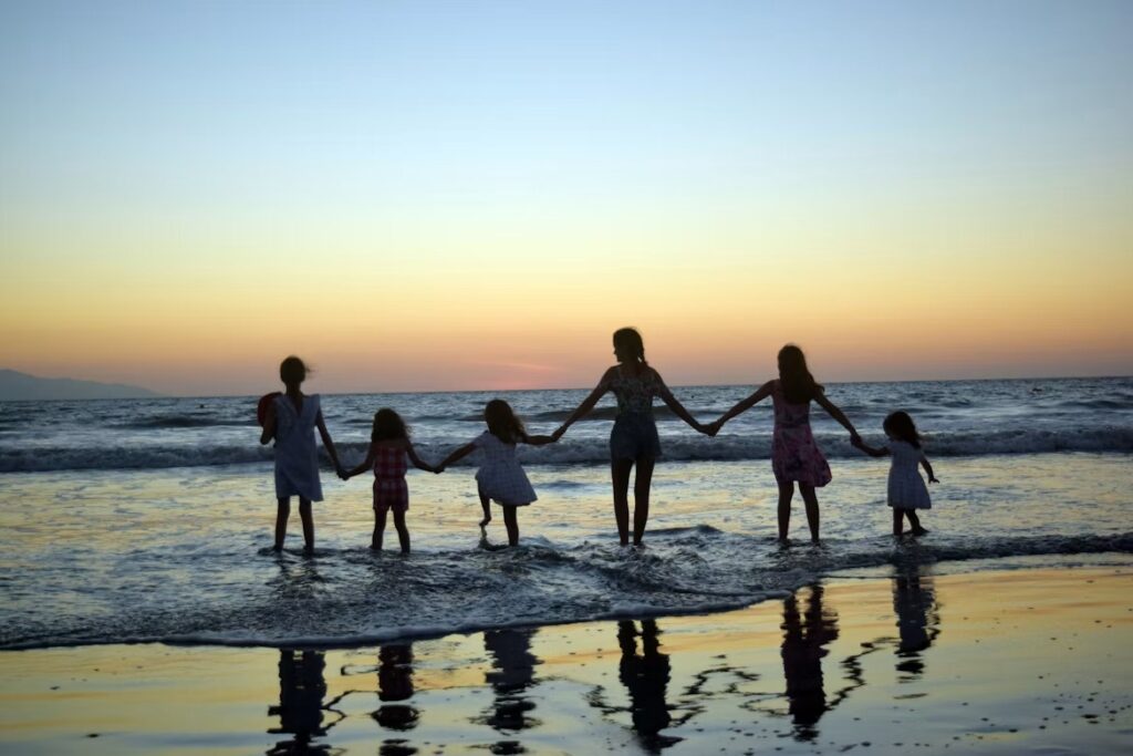 40 Powerful Prayer Points for Family With Bible Verses
